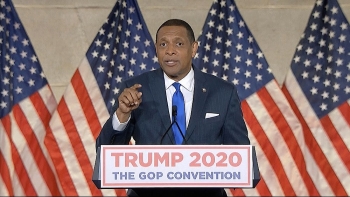 Nghị sĩ đầu tiên của đảng Dân chủ ủng hộ ông Trump phát biểu gì tại Đại hội đảng Cộng hòa?