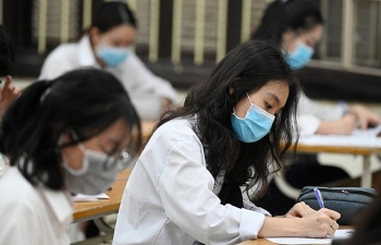 thi tot nghiep thpt quoc gia 2020 4 thu khoa khoi b cua ca nuoc cung dat 298 diem