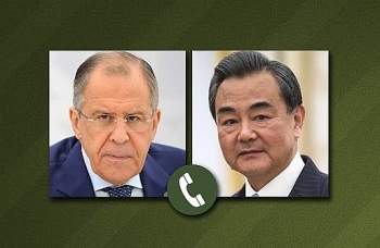 Nga - Trung điện đàm tức tốc để trao đổi tình hình Afghanistan