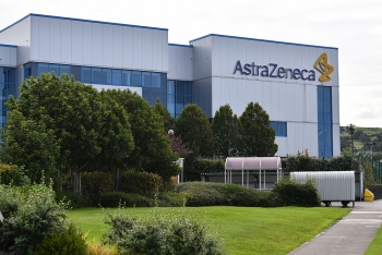 Vaccine AstraZeneca dừng thử nghiệm lâm sàng, Bộ trưởng Y tế Anh lý giải ra sao?