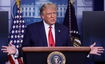 Twitter khóa bài đăng của Tổng thống Trump về cảnh báo phiếu bầu giả