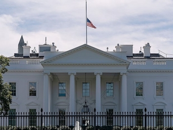 canada xac nhan co 6 phong bi thu chua chat doc ricin duoc gui den my