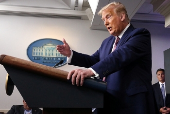 Bị tố không đóng đồng thuế nào trong suốt 10 năm qua, Tổng thống Trump phản hồi ra sao?
