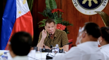 Tổng thống Philippines dọa "cấm cửa" Facebook
