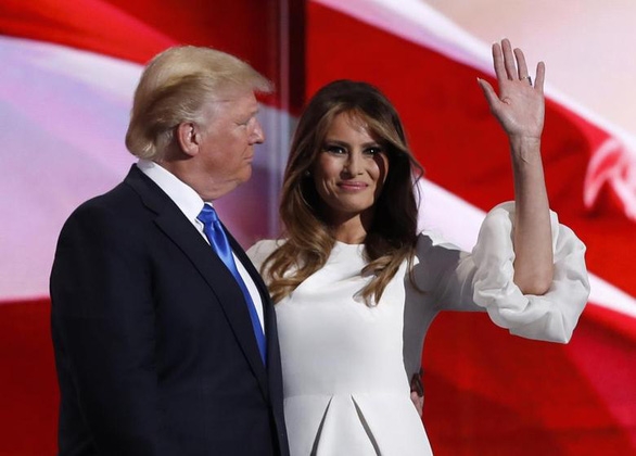 5332 chyng khoan my yyt ngyt chao yyo sau khi tyng thyng trump thong bao nhiym covid 19