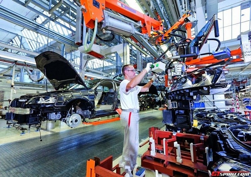Doanh nghiệp trong nước lao đao do lệnh phong tỏa, chính phủ Đức "bơm" 10 tỷ euro hỗ trợ