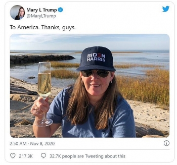 Cháu gái Tổng thống Trump chúc mừng chiến thắng của ông Biden