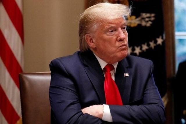 Tài khoản Twitter của ông Trump có thể bị xếp vào hàng 