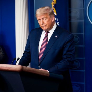 Ông Trump thua kiện liên tiếp ở 3 bang chiến địa, công ty luật có động thái rút lui