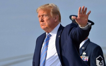 Bang Wisconsin tức tốc ra 'tối hậu thư" đòi tiền Tổng thống Trump