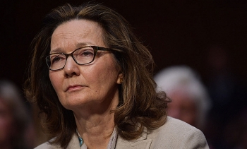 Bị luật sư thân tín của Trump đề nghị sa thải, Giám đốc CIA phản pháo 