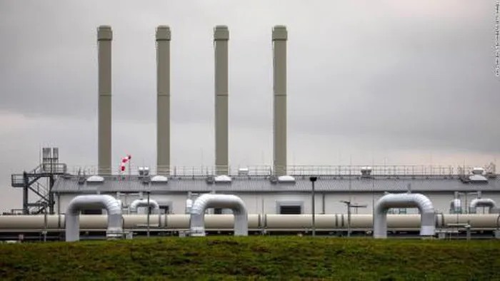 Đức vừa xác nhận đình chỉ Nord Stream-2, giá khí đốt EU tăng vọt