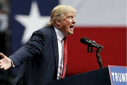 Người ủng hộ ông Trump vác súng bao vây nhà trưởng ban bầu cử Michigan, đòi đảo ngược kết quả bầu cử