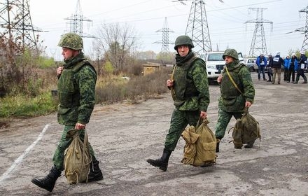 Ukraine ra tối hậu thư đe dọa trừng phạt Nga Ukraine ra tối hậu thư đe dọa trừng phạt Nga