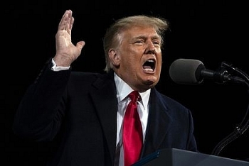 Trump tiếp tục dọa phủ quyết Đạo luật Chi tiêu Quốc phòng, nguy cơ xảy ra "cuộc chiến" với các nhà lập pháp