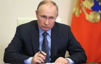 Tổng thống Putin khẳng định Nga là quốc gia số 1 toàn cầu về tên lửa siêu vượt âm