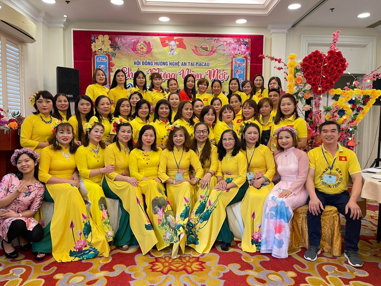 Hội đồng hương Việt Nam tại Macau (Trung Quốc) gặp mặt đầu Xuân Nhâm Dần