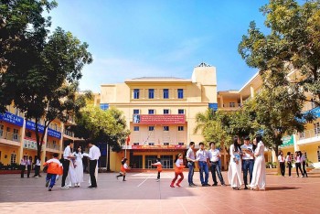 Địa chỉ hỗ trợ học sinh từ Ukraine về Việt Nam học tập