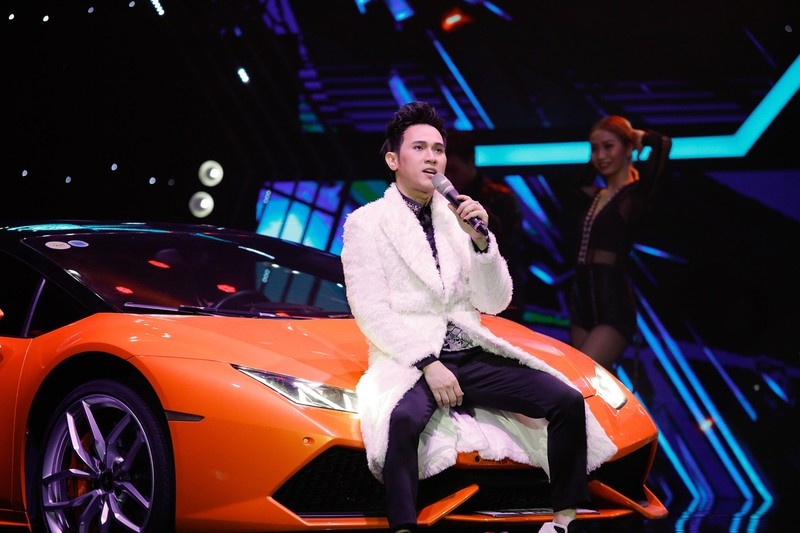 Tin Showbiz Việt ngày 7/4: Mỹ Tâm đăng ảnh so sánh xưa và nay, Vân Hugo mỉa mai những người có tiền nhưng bất lịch sự