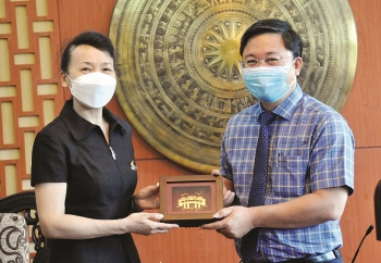 thuc day hop tac giua cac dia phuong cua quang nam va khu tu tri dan toc choang quang tay
