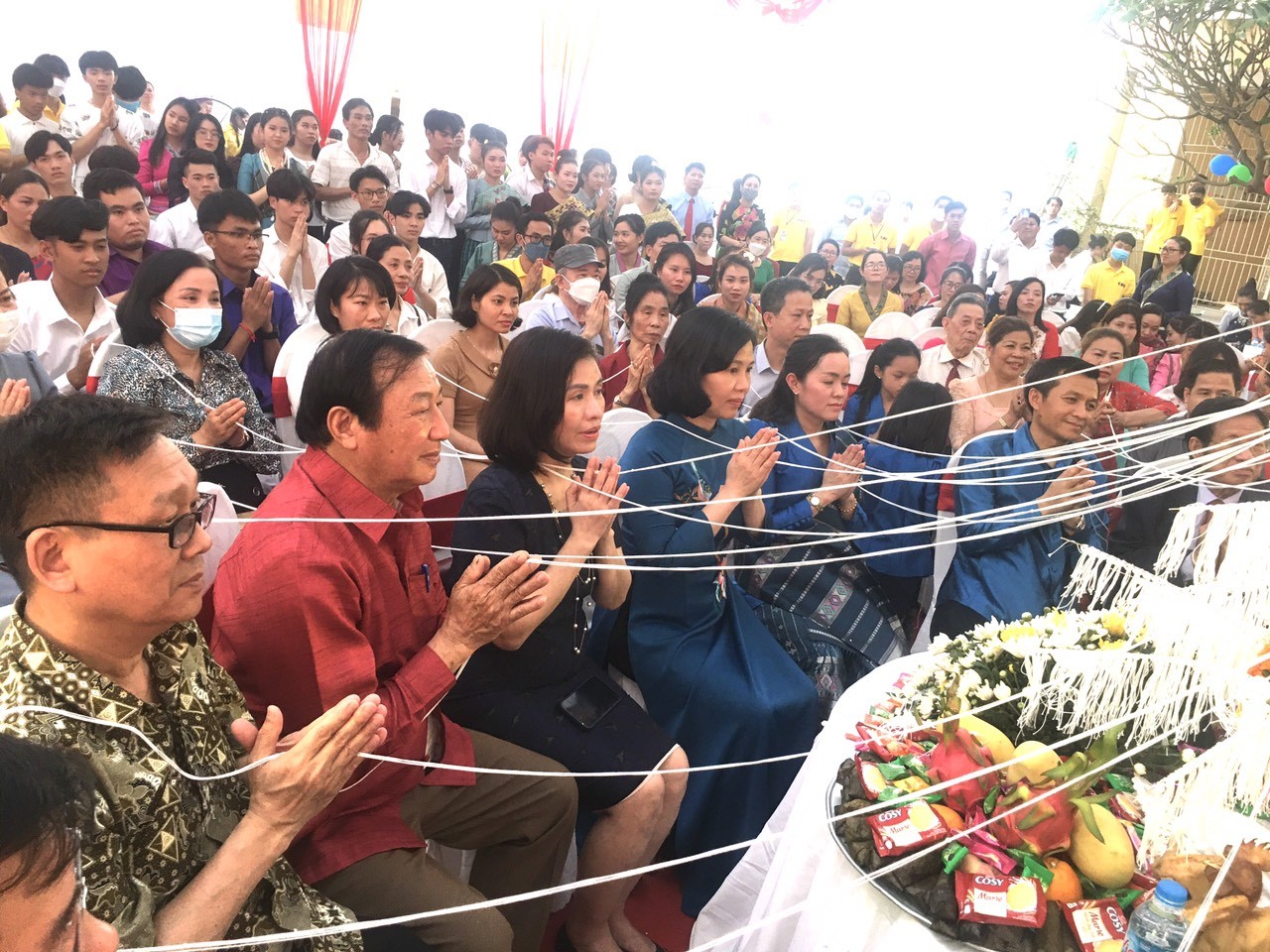 Lưu học sinh Lào tại trường Hữu nghị 80 vui đón tết cổ truyền Bunpimay