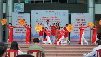 3.000 sinh viên Việt Nam - Lào - Campuchia tại TP.HCM giao lưu văn hoá và đón Tết cổ truyền