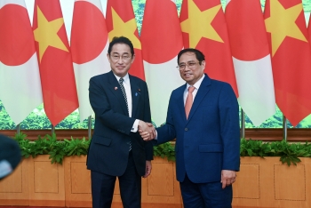 Thủ tướng Phạm Minh Chính đón, hội đàm với Thủ tướng Nhật Bản Kishida Fumio