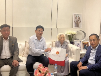 Ủy ban Nhà nước về người Việt Nam ở nước ngoài gặp gỡ cộng đồng người Việt tại Thái Lan