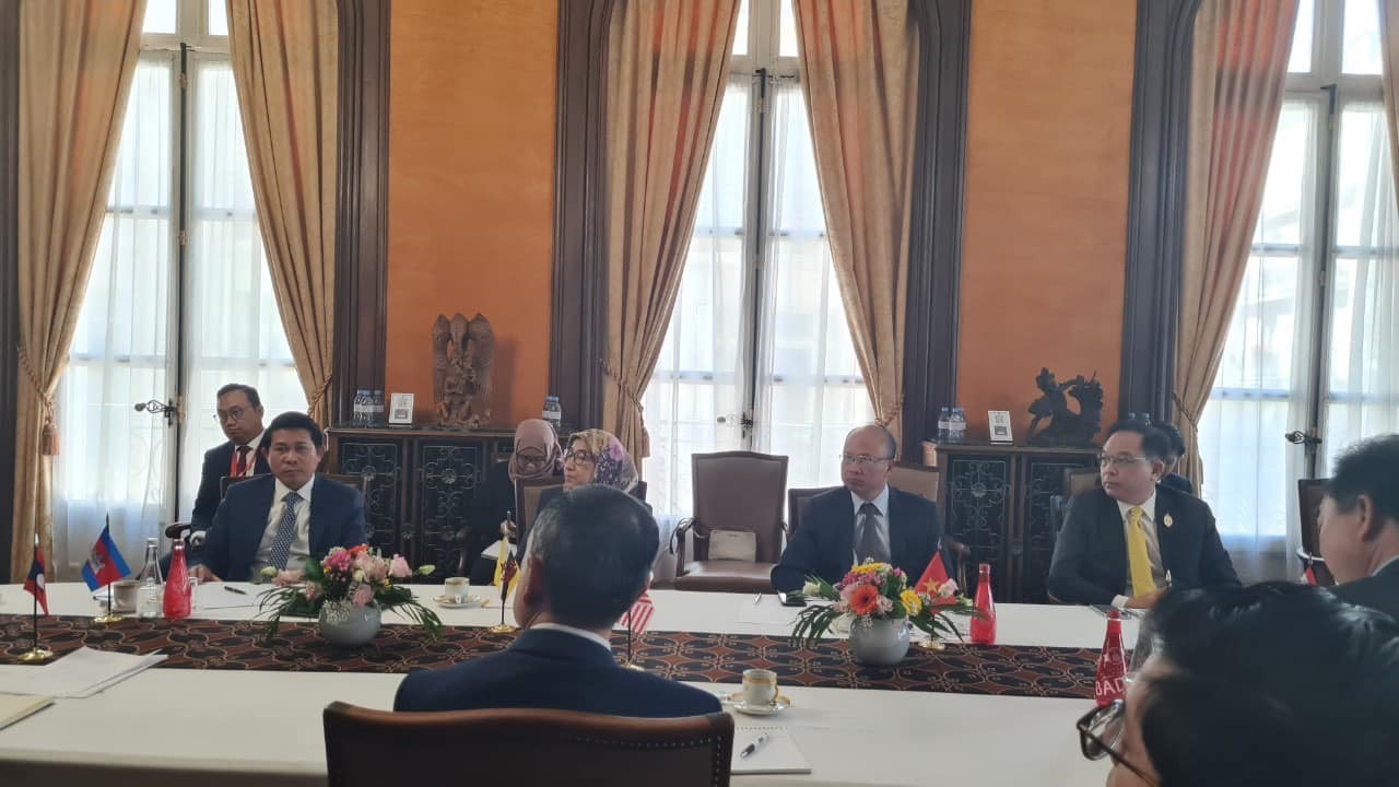 Việt Nam sẽ tiếp tục đóng góp tích cực vào các công việc chung của ACP