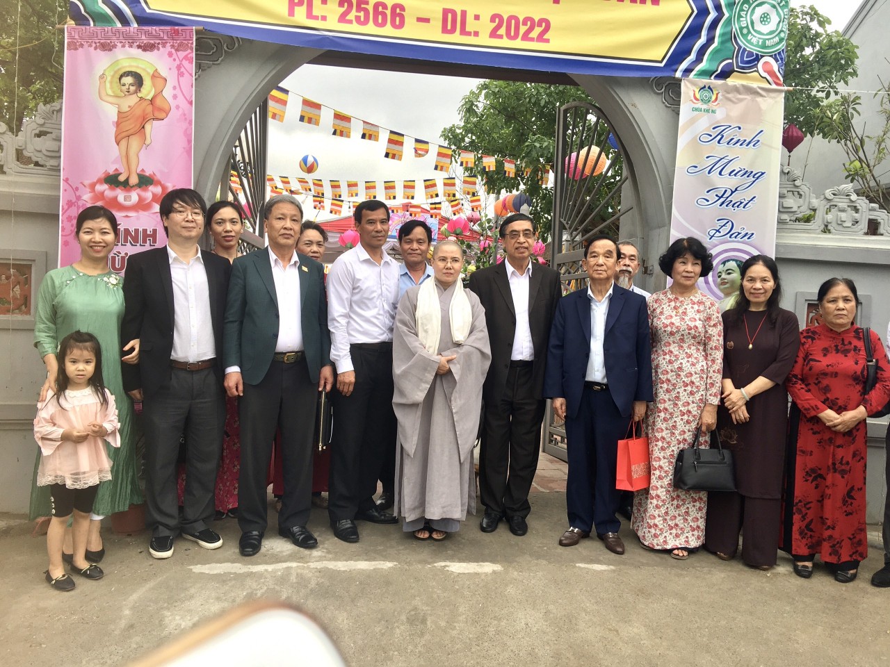 Hội liên lạc với người Việt Nam ở nước ngoài tham dự Đại lễ Phật đản tại chùa Khê Nữ