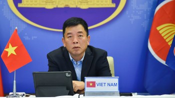 Nhật Bản ủng hộ lập trường nguyên tắc của ASEAN về Biển Đông