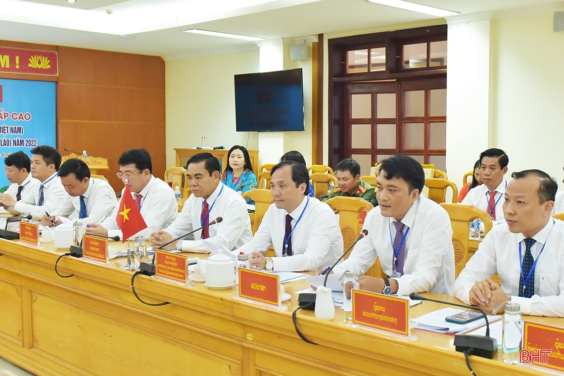 Thắt chặt quan hệ hữu nghị, hợp tác toàn diện giữa 2 tỉnh Hà Tĩnh và Savannakhet