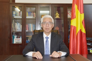 "Tuy khó khăn do dịch bệnh, quan hệ Việt-Trung vẫn phát triển tốt đẹp"