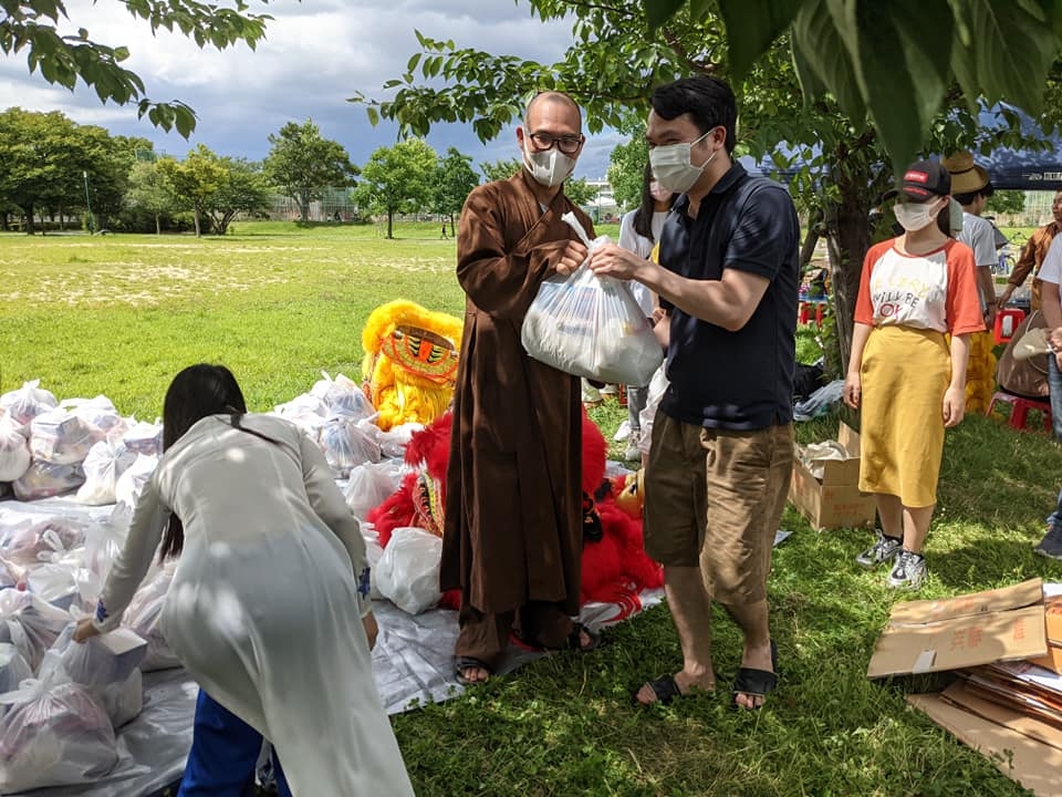 Hội Hữu nghị Việt Nam-Osaka ra mắt Đội lân Osaka