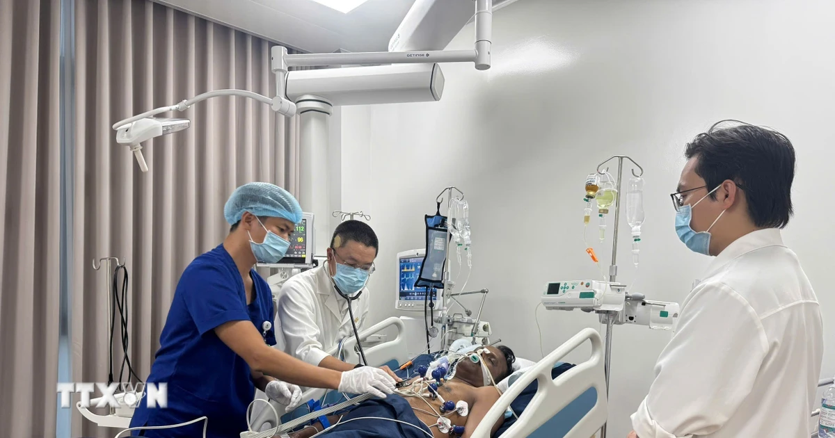 Điện chia buồn về vụ tàu du lịch gặp nạn tại An Giang Điện chia buồn về vụ tàu du lịch gặp nạn tại An Giang