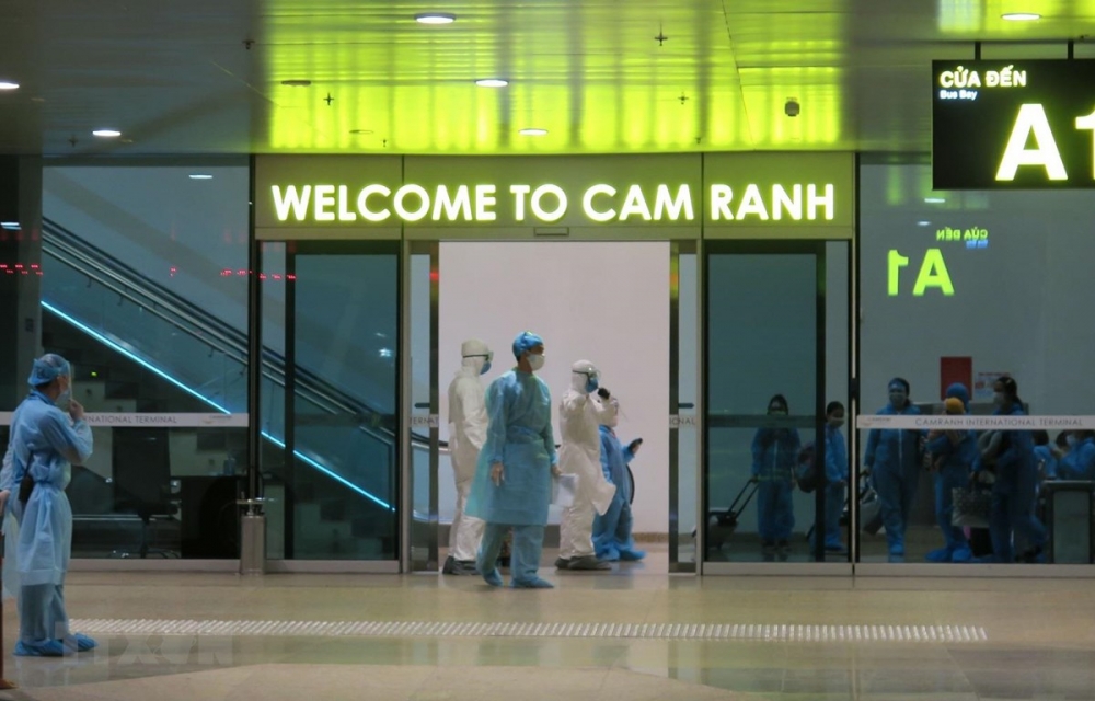dua 220 cong dan viet nam tu nhat ban ve nuoc an toan