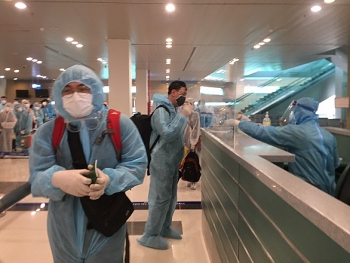 240 cong dan viet nam tu philippines ve nuoc