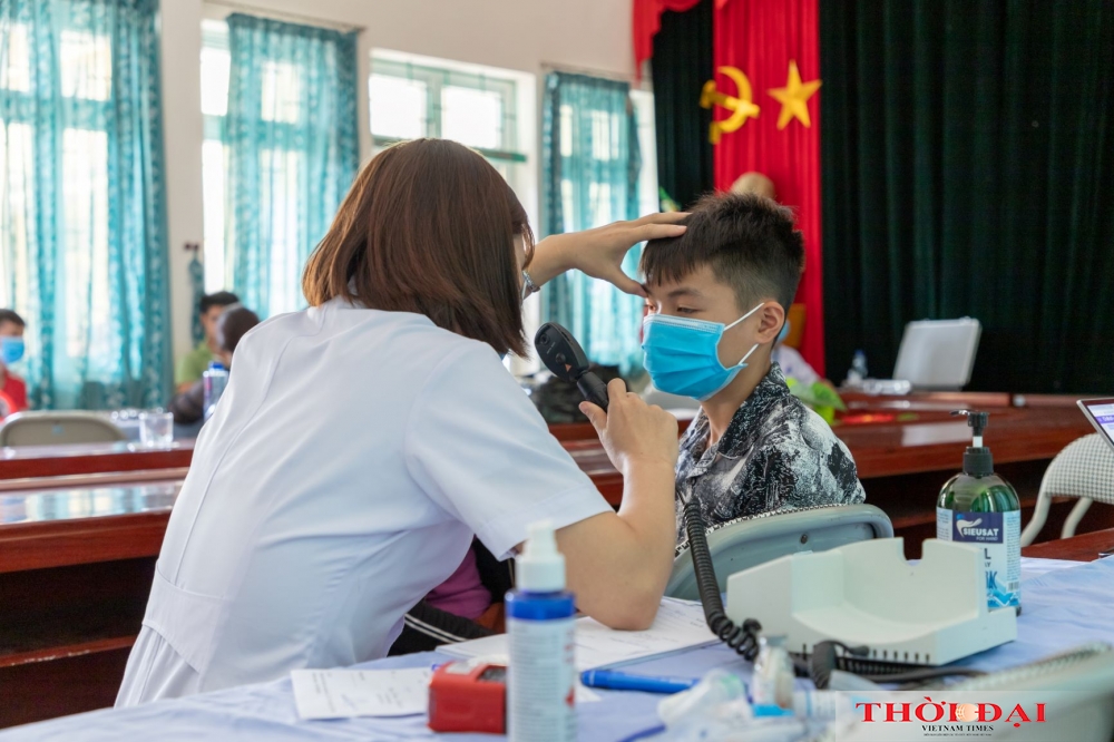 0812 childfund vietnam kham mat tai tan lac