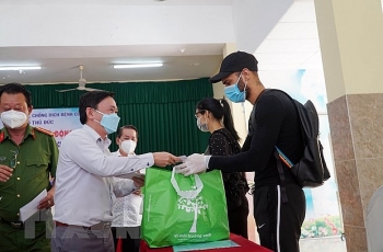 Người nước ngoài cảm ơn Việt Nam đã luôn bao bọc trong đại dịch Covid-19