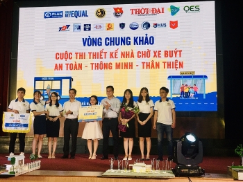 doi 20 plus utc dai hoc gtvt gianh giai nhat cuoc thi thiet ke nha cho xe buyt an toan thong minh than thien