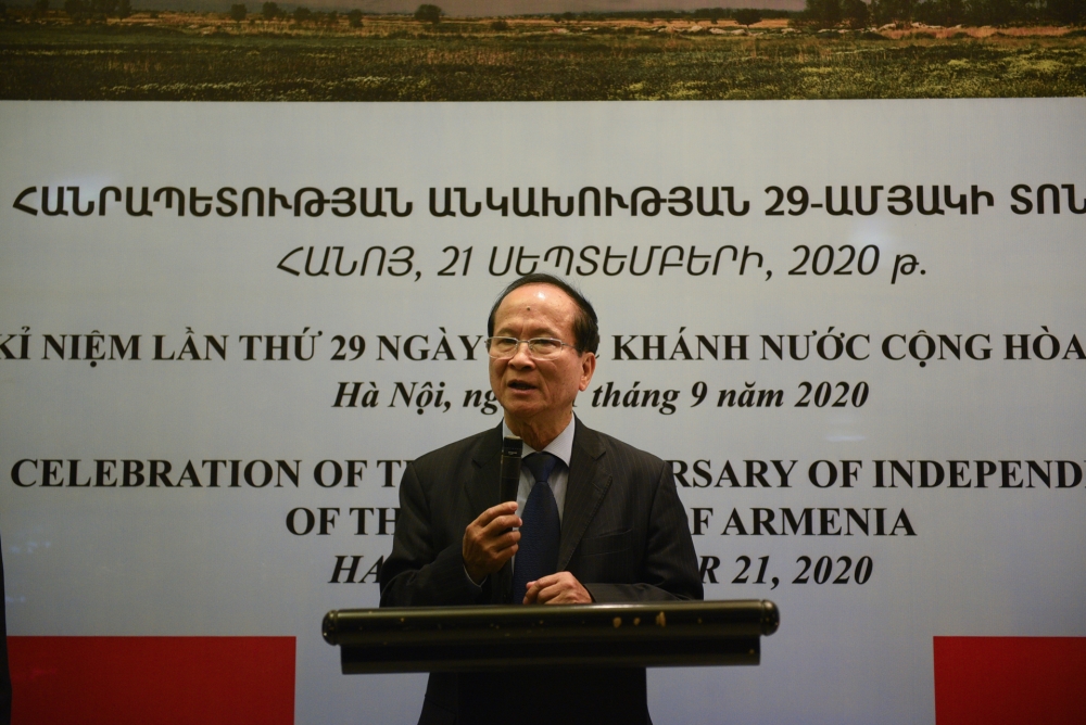 hoi huu nghi viet nam armenia chuc mung 29 nam quoc khanh nuoc cong hoa armenia