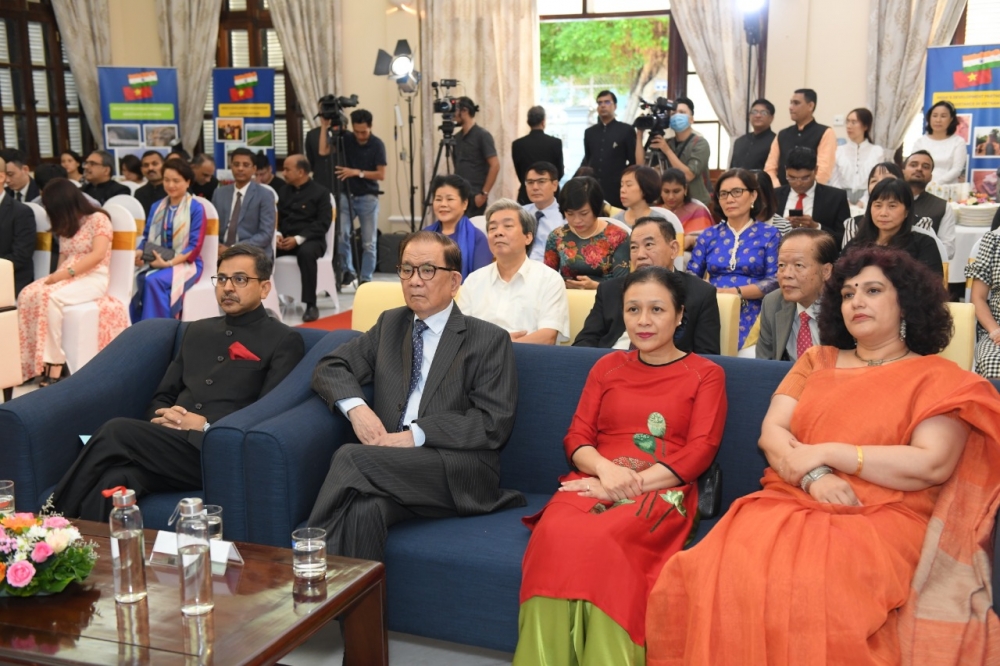ky niem 151 nam ngay sinh cua anh hung dan toc an do mahatma gandhi tai ha noi
