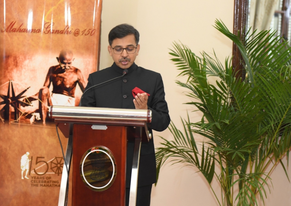 ky niem 151 nam ngay sinh cua anh hung dan toc an do mahatma gandhi tai ha noi
