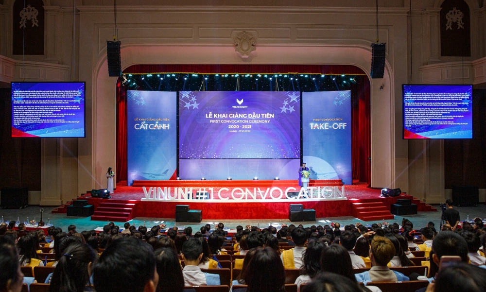 Trường Đại học VinUni khai giảng năm học đầu tiên