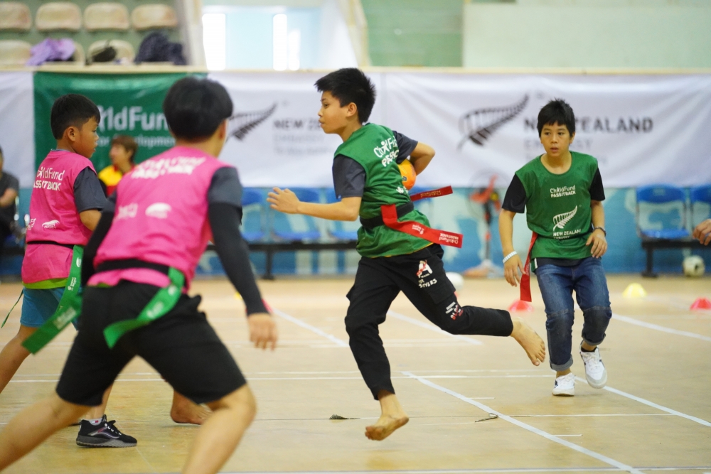 Đại sứ quán New Zealand, ChildFund mang sân chơi bóng bầu dục tới Việt Nam