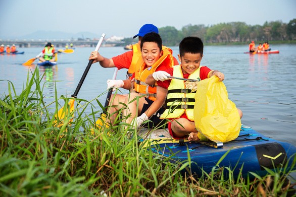 WWF-Việt Nam viện trợ hơn 65 tỷ đồng cho dự án giảm nhựa ở miền Trung