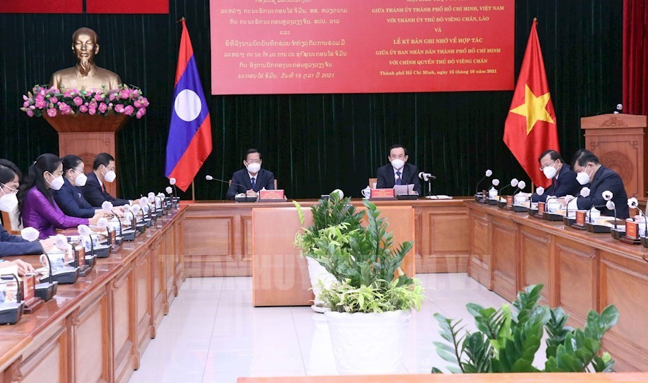 TP Hồ Chí Minh và Viêng Chăn (Lào): đẩy mạnh hợp tác các sở, ban, ngành và đoàn thể hai địa phương