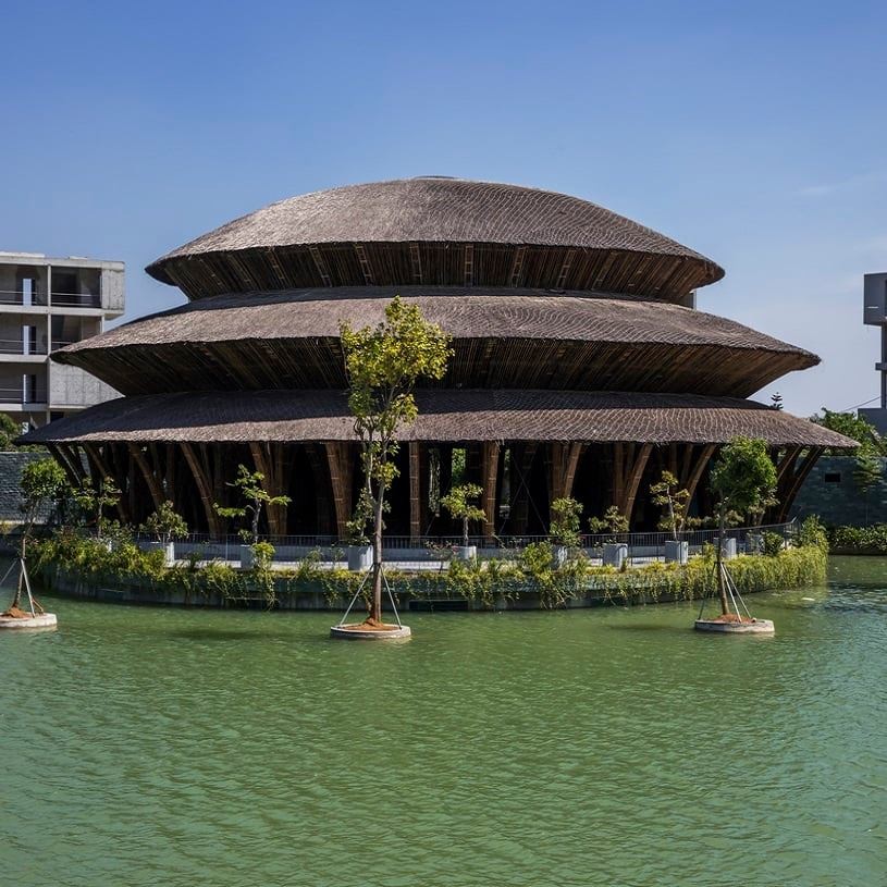 Nhà hàng tre Vedana (Ninh Bình) và nhà Bát Tràng (Hà Nội) đạt giải thưởng Dezeen Awards 2021