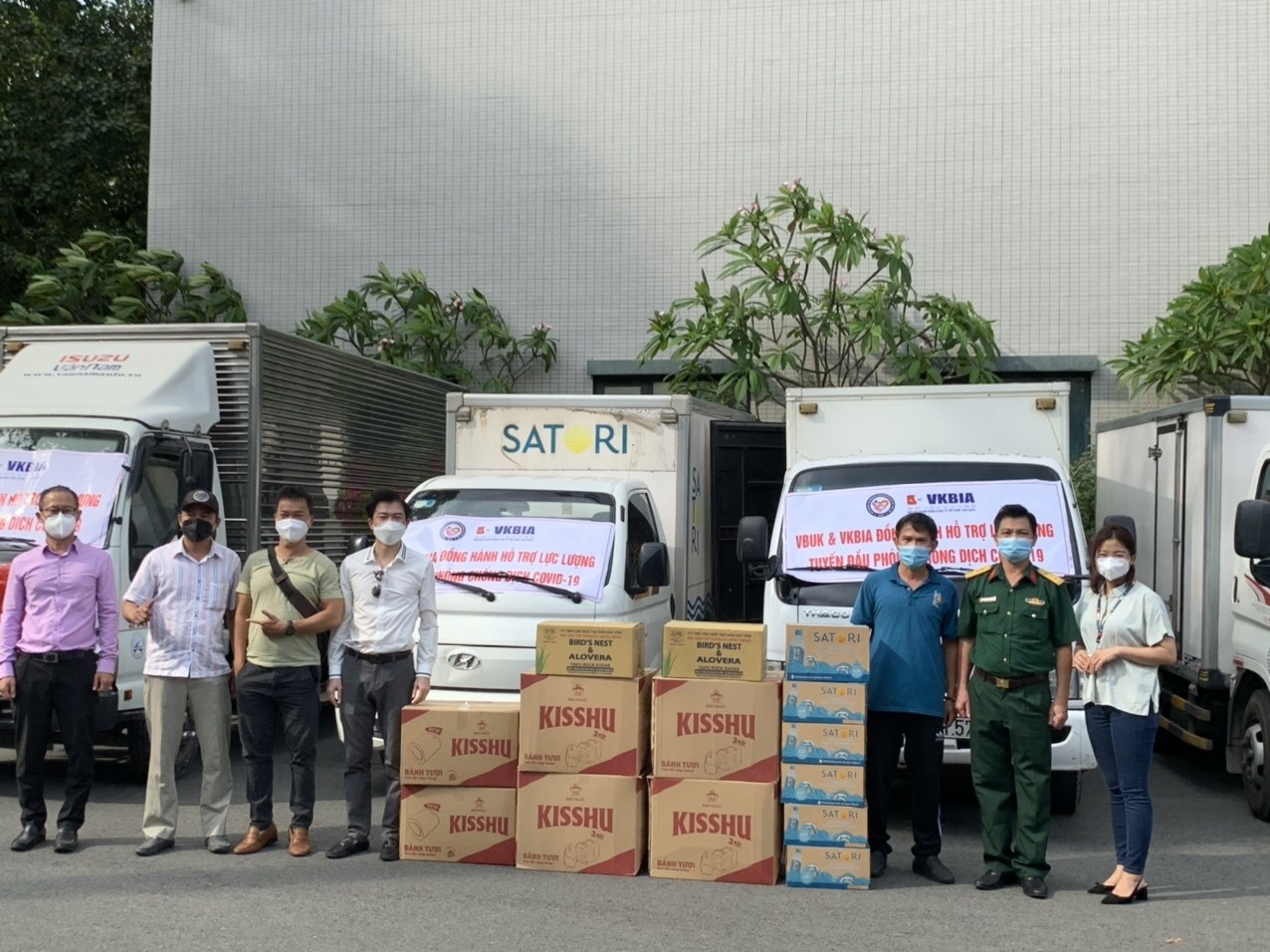 VKBIA và VBUK hỗ trợ lực lượng tuyến đầu phòng chống dịch tại TP.HCM