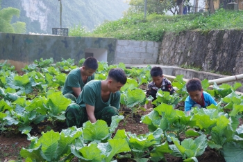Thắp sáng ước mơ nơi biên cương Tổ quốc